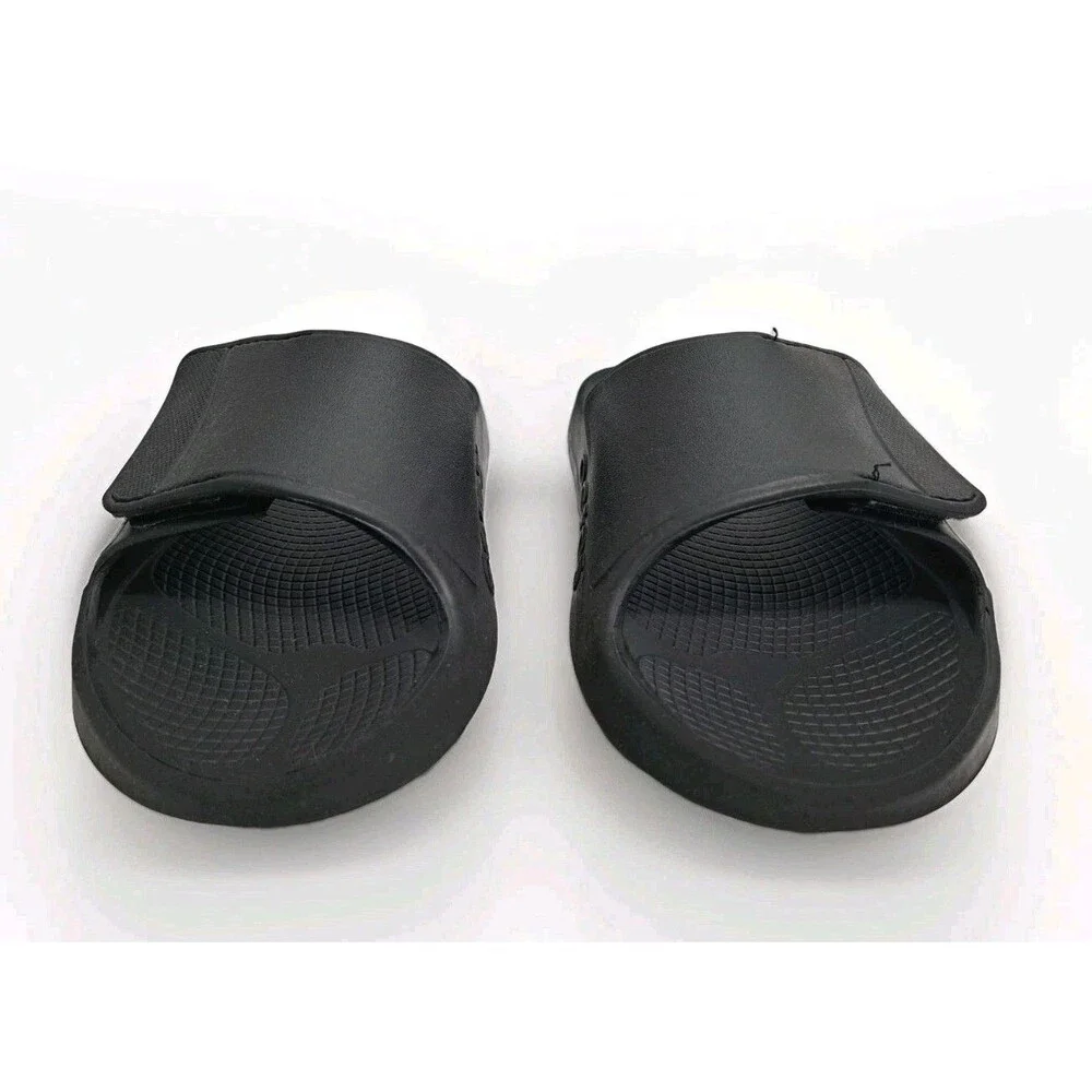 OOFOS pre owned